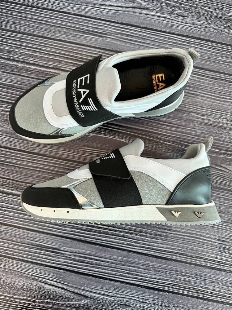 Armani Grey Black