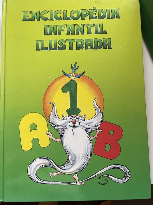 Livros infantis Enciclopedia Infantil Ilustrada