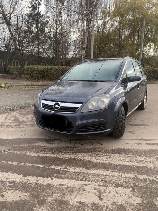 Opel Zafira B 1.9 диз. 7 місць для військових