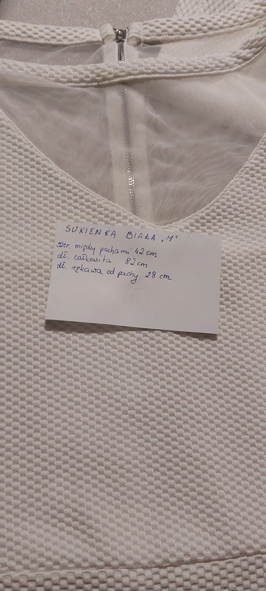 Ecru sukienka z siateczką