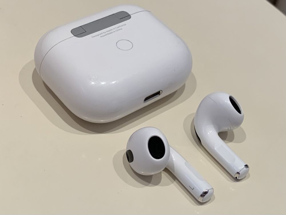 AirPods  Series « 3 » Левый / Правый / Кейс / Оригинал / Отдельно