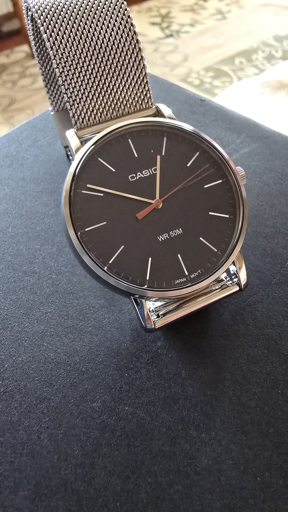 Часы электронные(новые),кварцевые(б/у) Casio