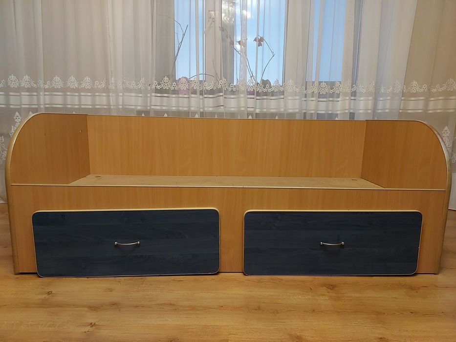 Диван дитячий з шухлядами