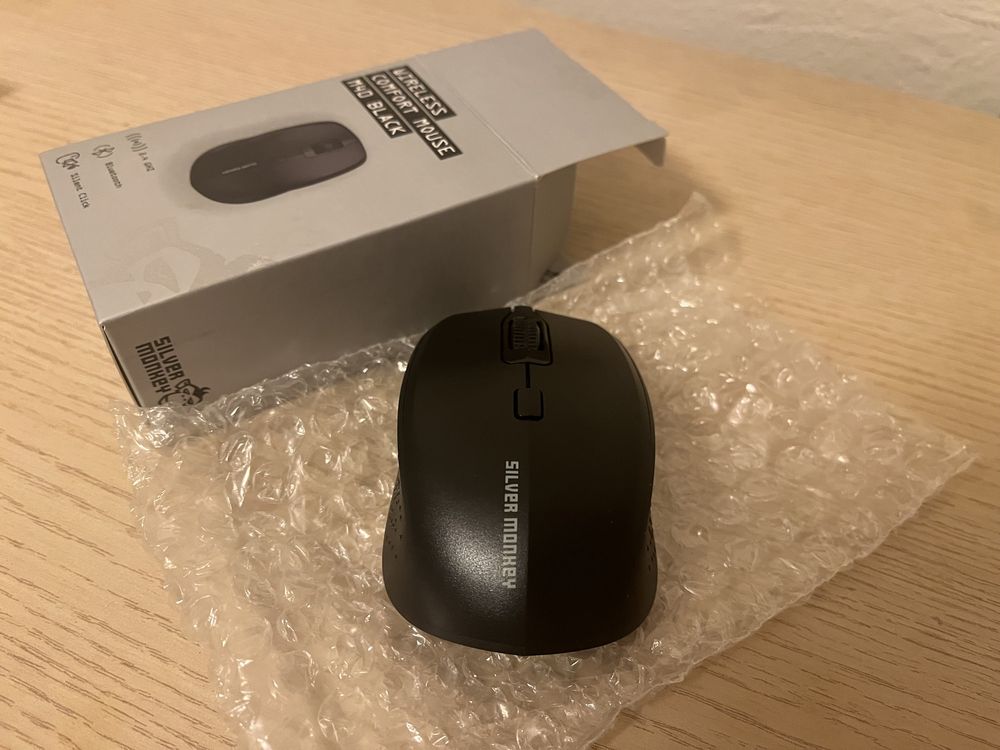 Czarna myszka M70 Wireless Comfort Mouse Black Silent sensor optyczny
