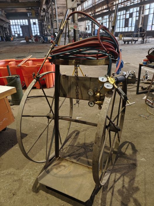 Wózek do butli tlen-acetylen