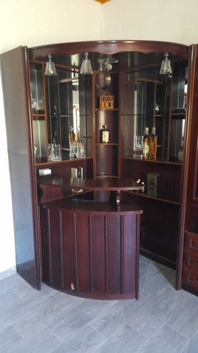 Móvel sala com bar de canto