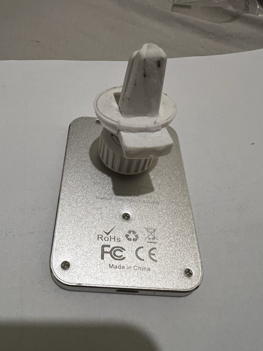 Ładowarka samochodowa magsafe