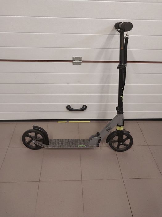 Hulajnoga z dużymi kołami