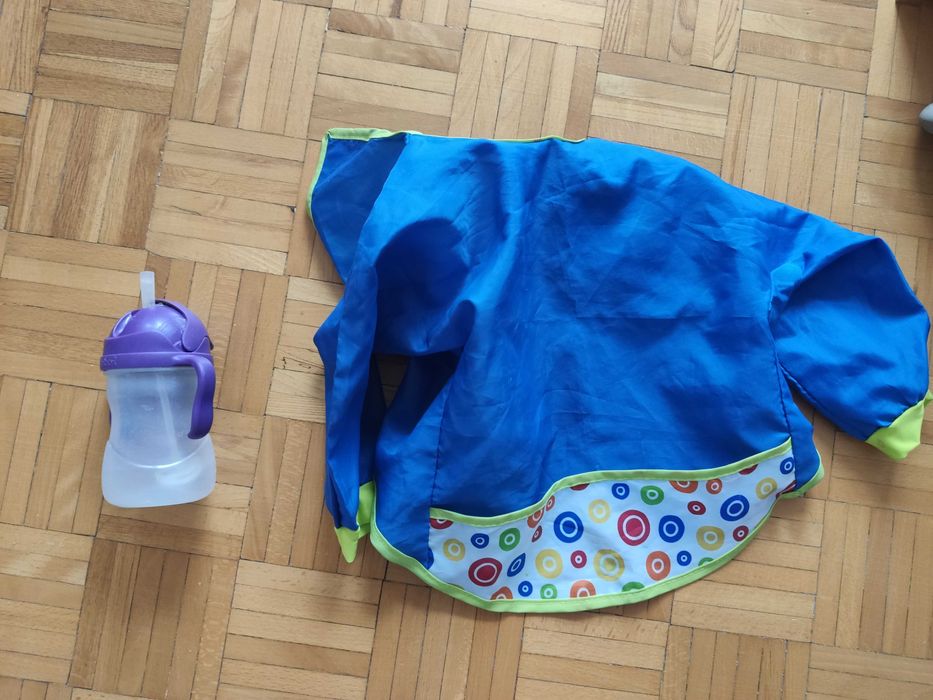 Zestaw fartuszek Ikea i BBox bidon