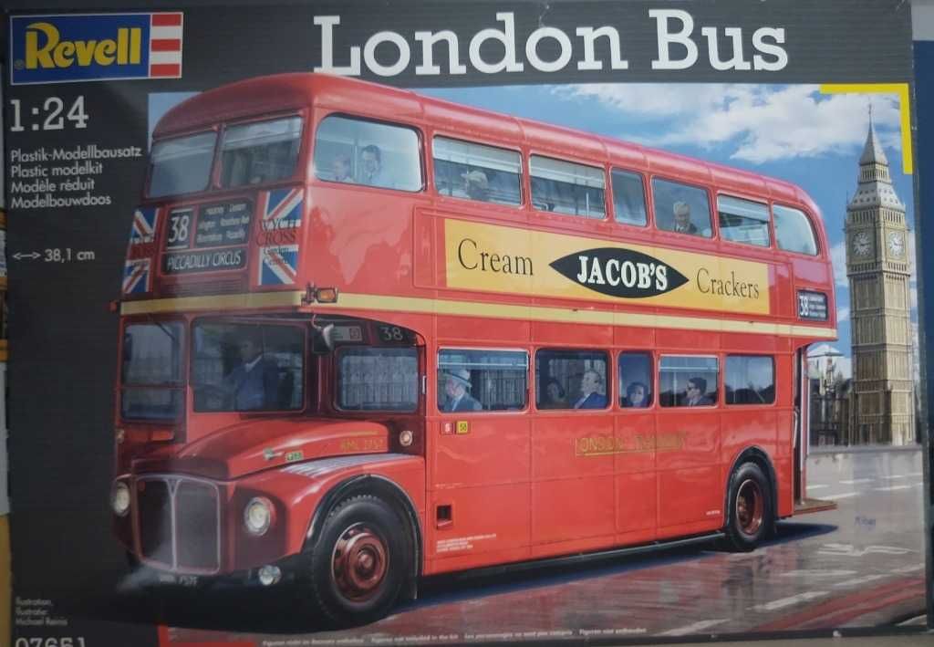 London Bus Revell 7651 Italeri