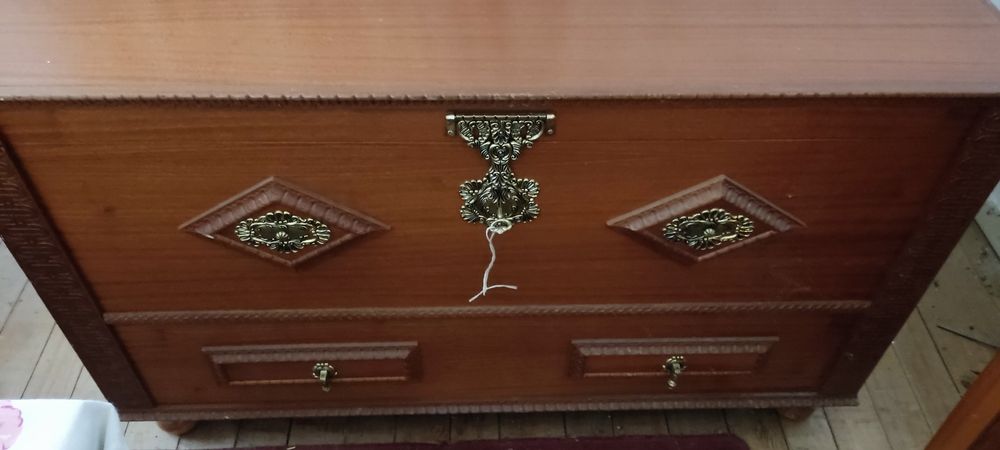 Recheio de casa muito variado