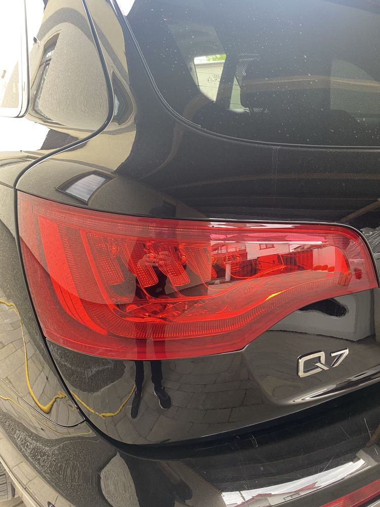 Фонарі задні Audi Q7 4L.  Рестайлінг USA. Оригінал.