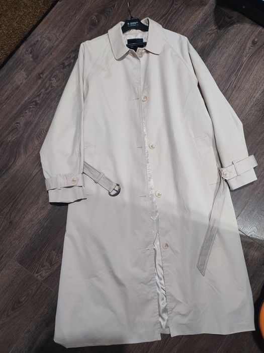 Тренч Pull Bear плащ