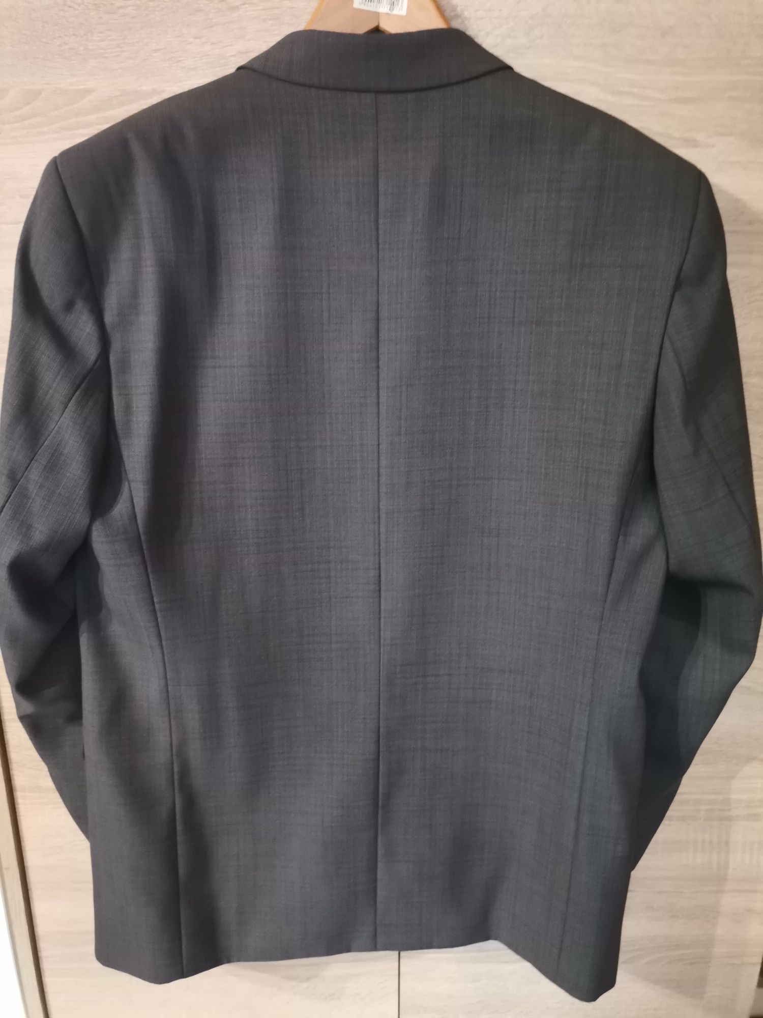 Garnitur męski jak nowy roz. L - XL
