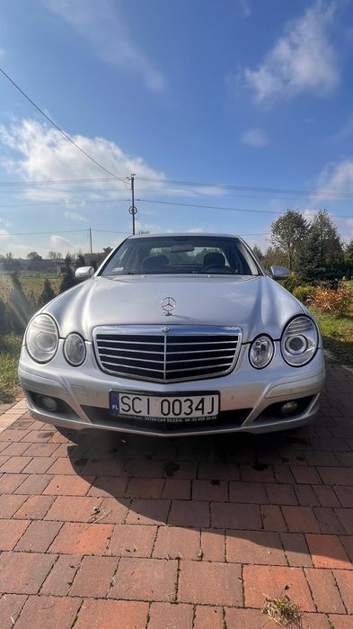 Mercedes Benz 220 cdi