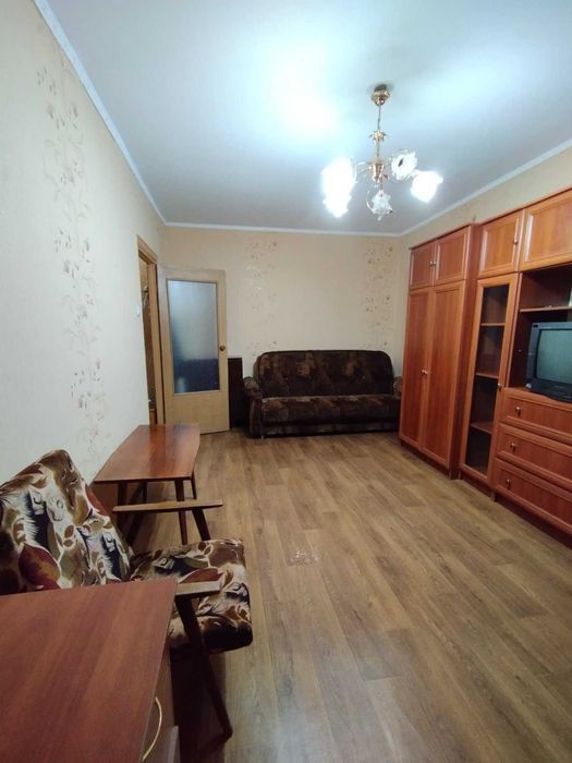 Квартира на Вильямса/ Копейка. Второй этаж. Е видновлення.