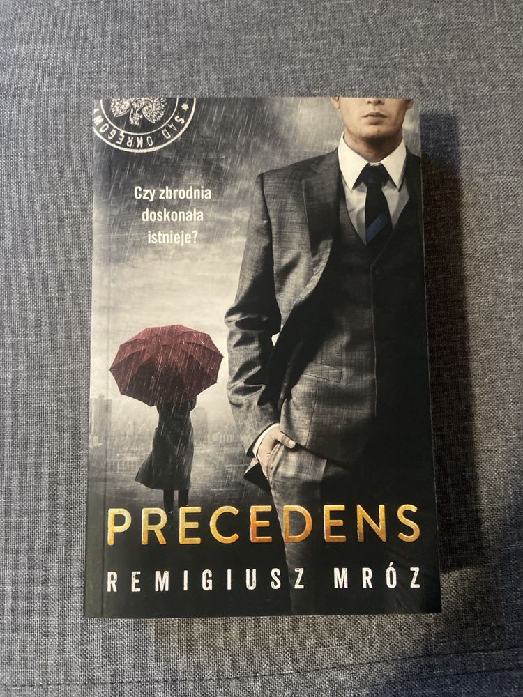 Precedens Remigiusz Mróz