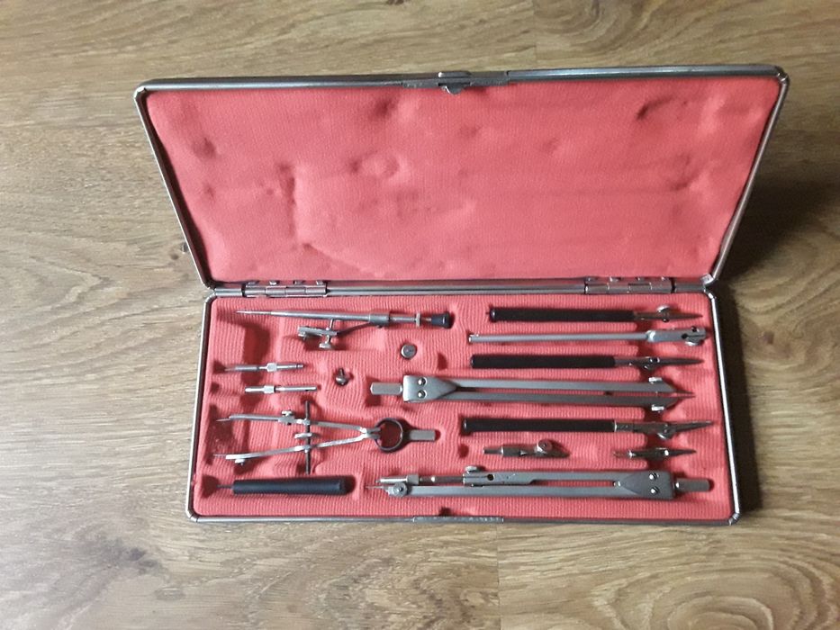 Zestaw kreślarskie jak nowy prod. Radzieckiej z 1978 roku