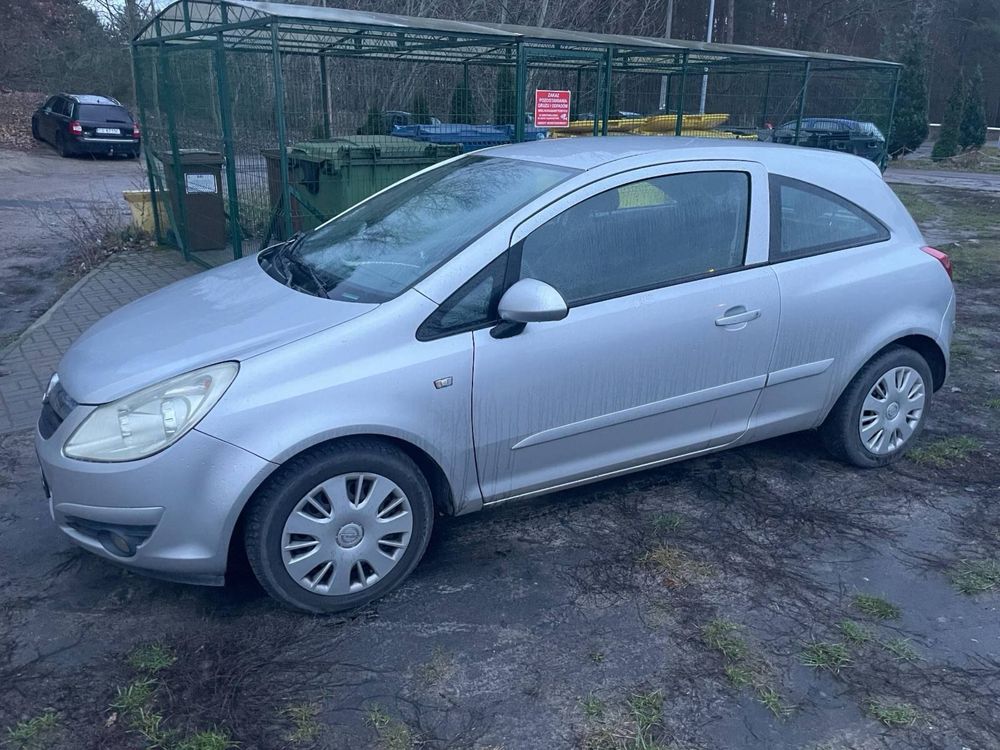 Sprzedam Opel Corsa D 2007- benzyna, 191 850km
