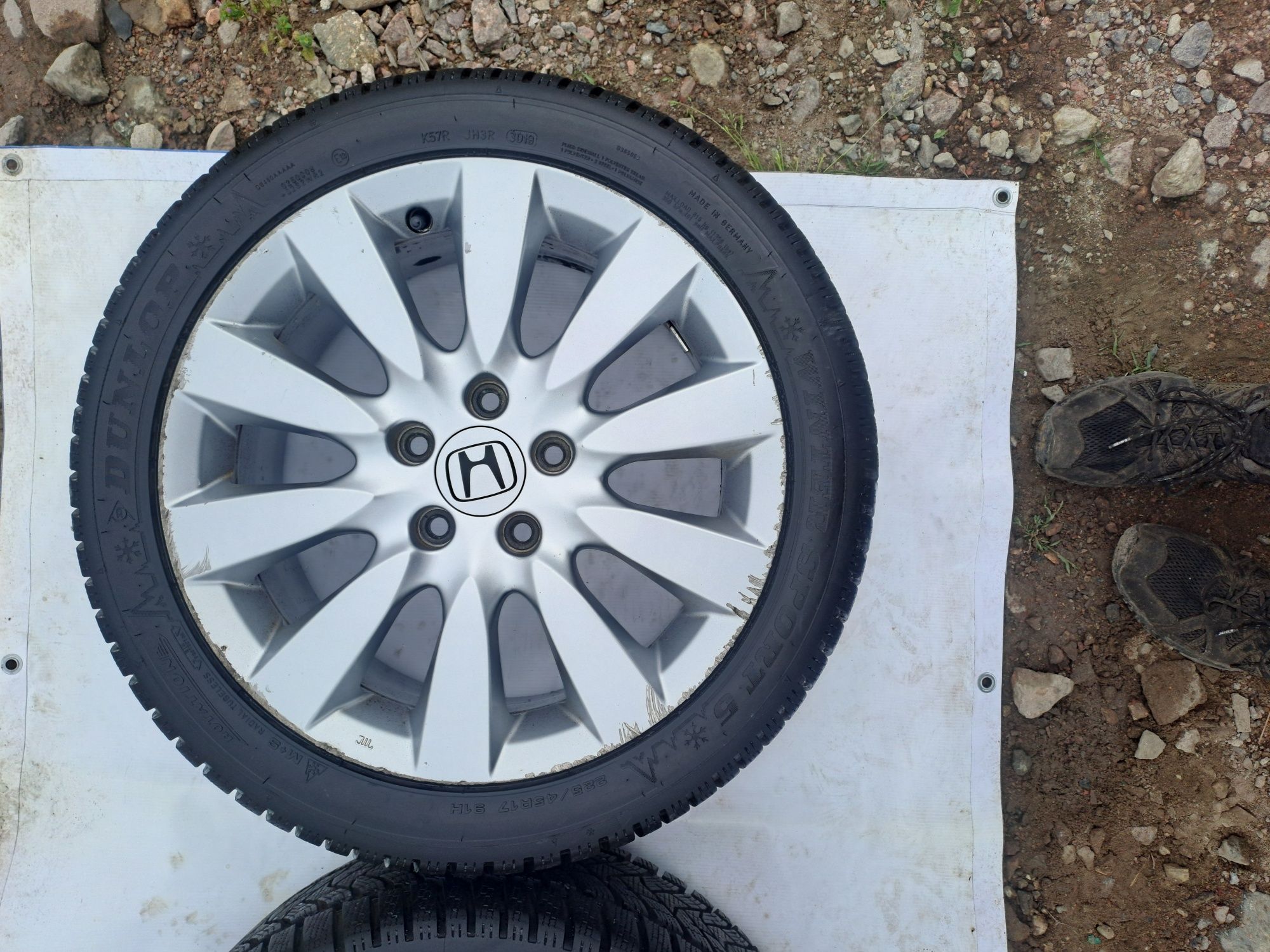 Koła Honda 17cali 5x114.3 et50 z oponami zimowymi 225x45r17