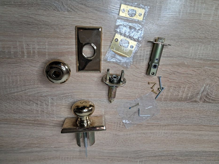 Дверний замок з ручками EMTEK 5121PUS3 USA