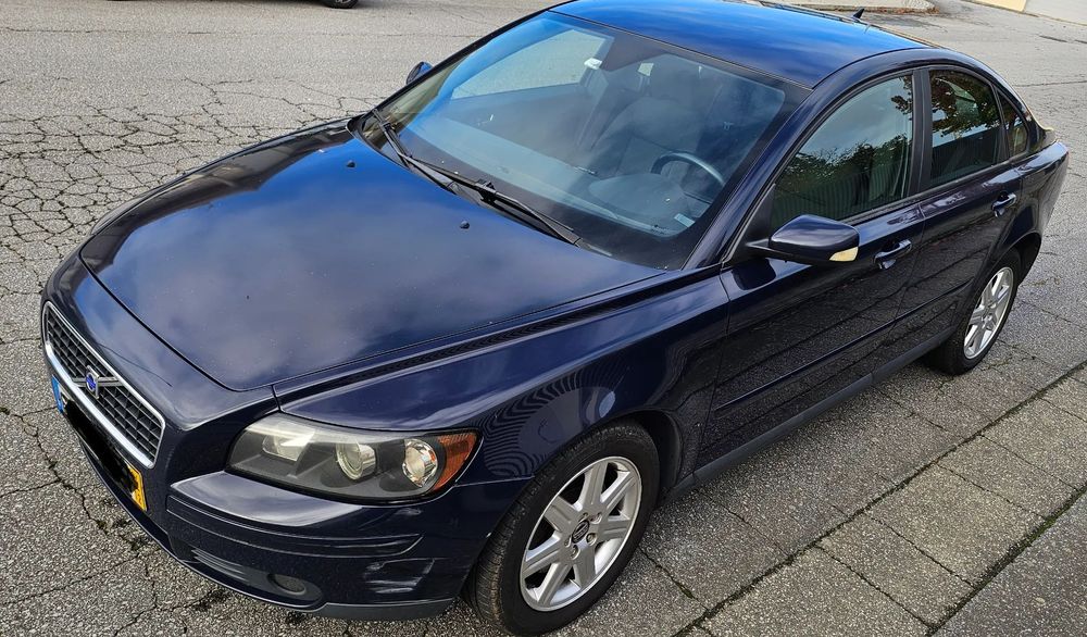Volvo S40