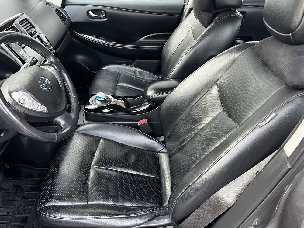 Nissan leaf SL 2016 кожа. 30Квт. 170км
