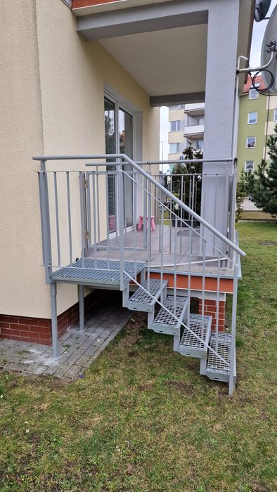 Schody i barierki zewnętrzne - producent z darmowym pomiarem!