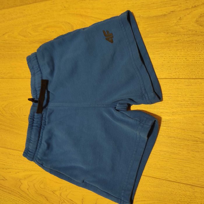 Zestaw ubrań dla chłopca rozmiar 134