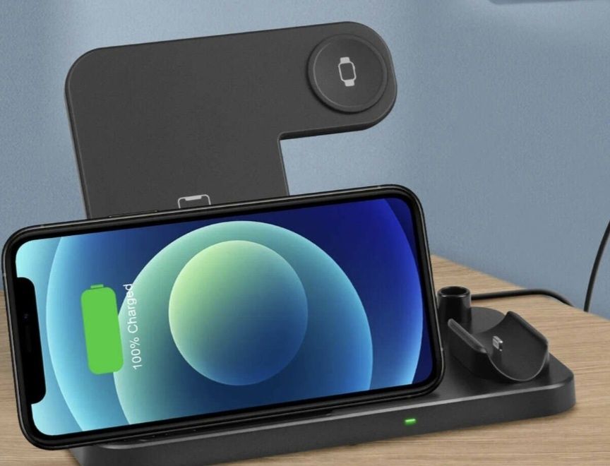 Ładowarka indukcyjna 4w1 do Apple iPhone/ Watch/ AirPods/ Pen Czarna