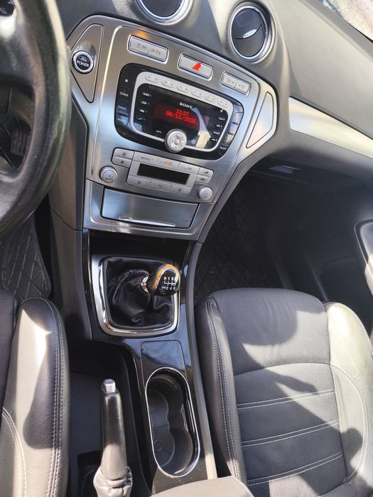 Ford Mondeo 2.0 TDCI TITANIUM