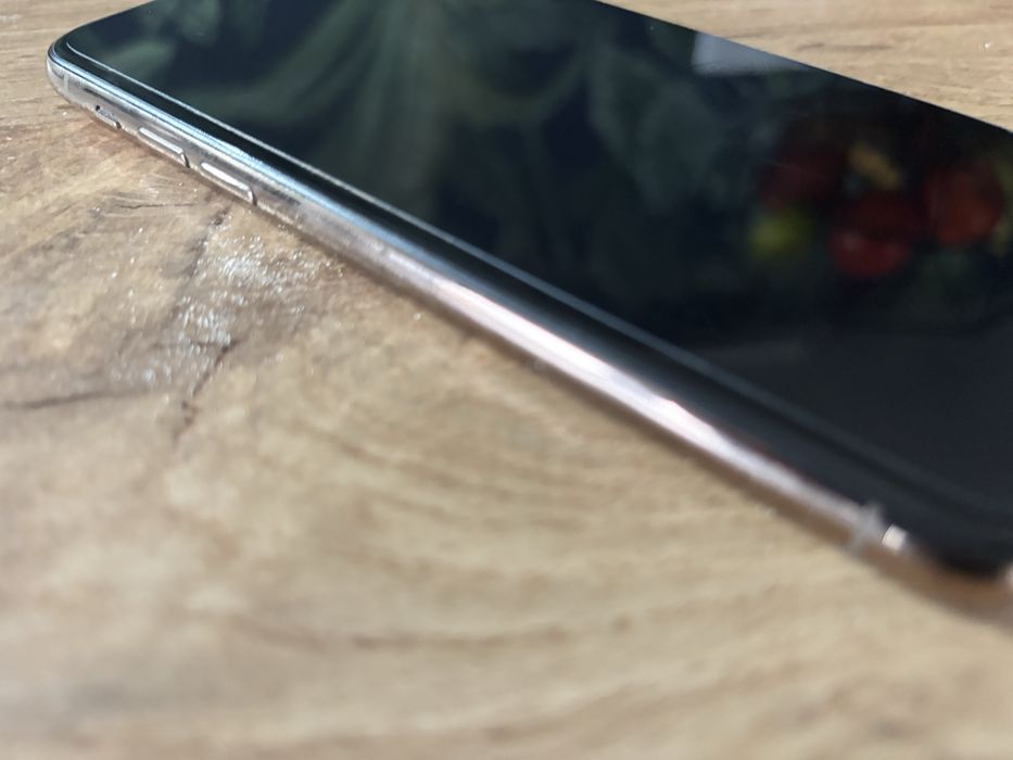 Iphone 11 pro, zloty