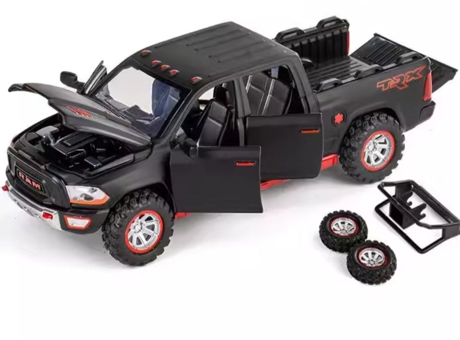 Модель автомобіля Dodge RAM 1500 маштаб 1:32