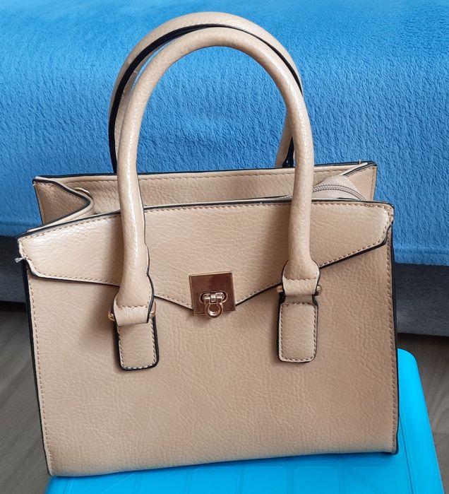 Torebka damska wizytowa