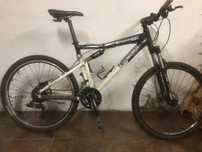 Vendo bicicleta em excelente estado!
