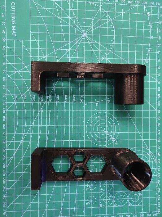 Akecosria Qbrick uchwyt na ręczniki papierowe