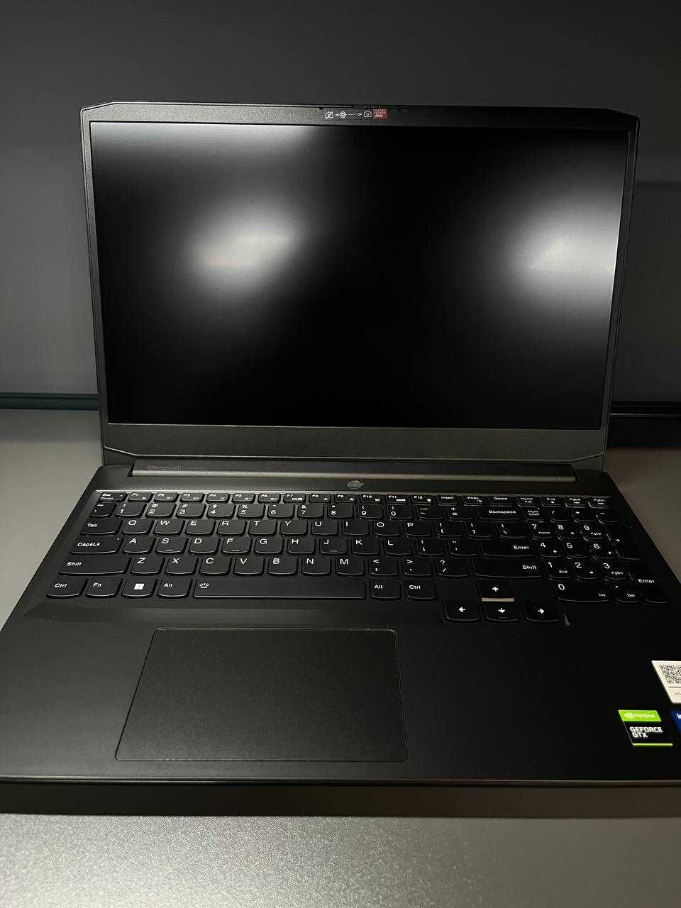 Ноутбук Lenovo IdeaPad Gaming 3 15IHU6 Black (82K101MCRM)