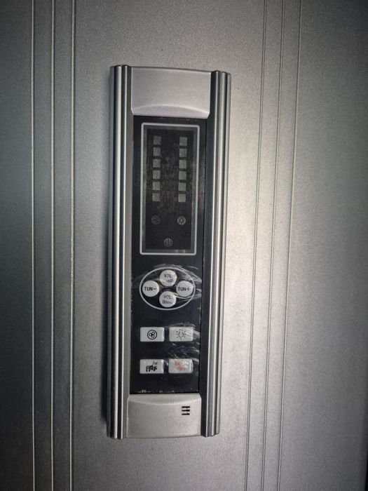 Kabina prysznicowa KERRA z hydromasażem