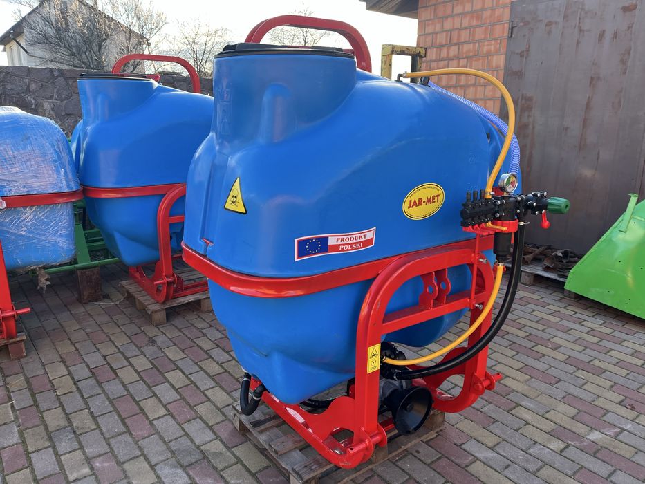 Оприскувач 600л 12м та 14м ОП200-1000л обприскувач мтз