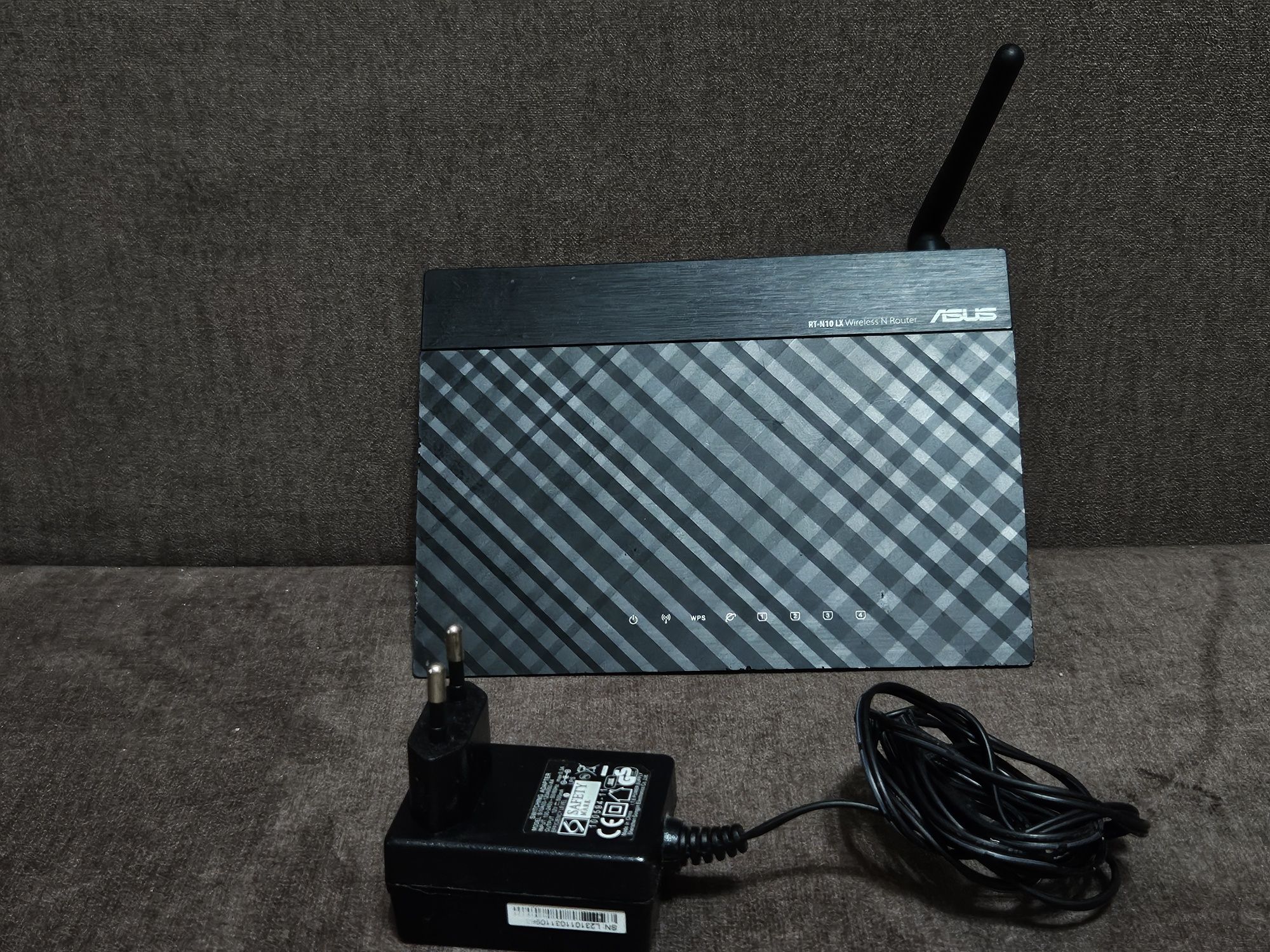 Роутер WI-FI Маршрутизатор  Asus RT-N10LX