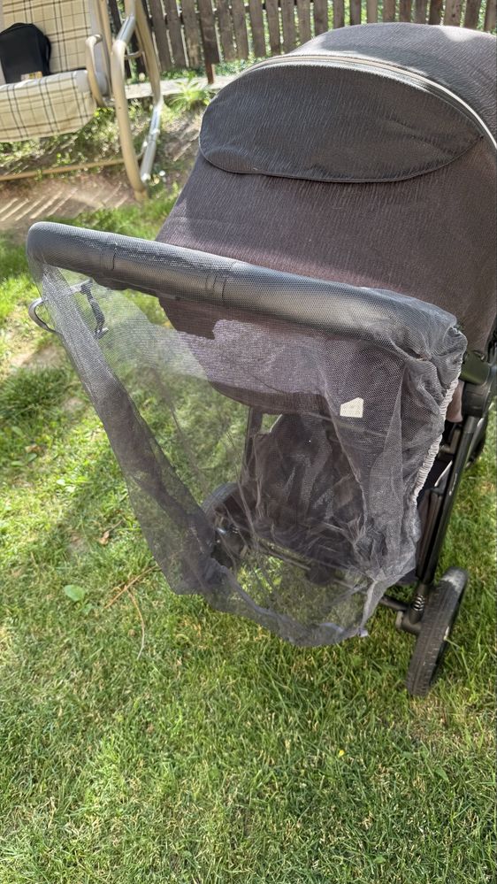Прогулянкова коляска CARRELLO Bravo