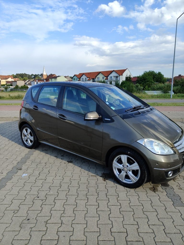 Marcedes w169 avantgarde. Niski przebieg, Zarejstrowany