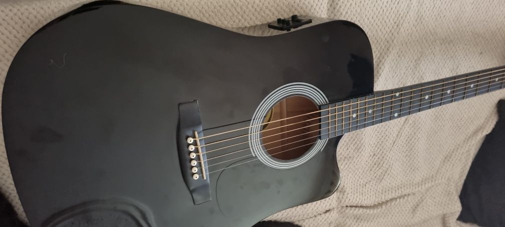 Guitarra electroacoustica Squire