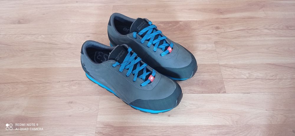 buty Strauss nowe