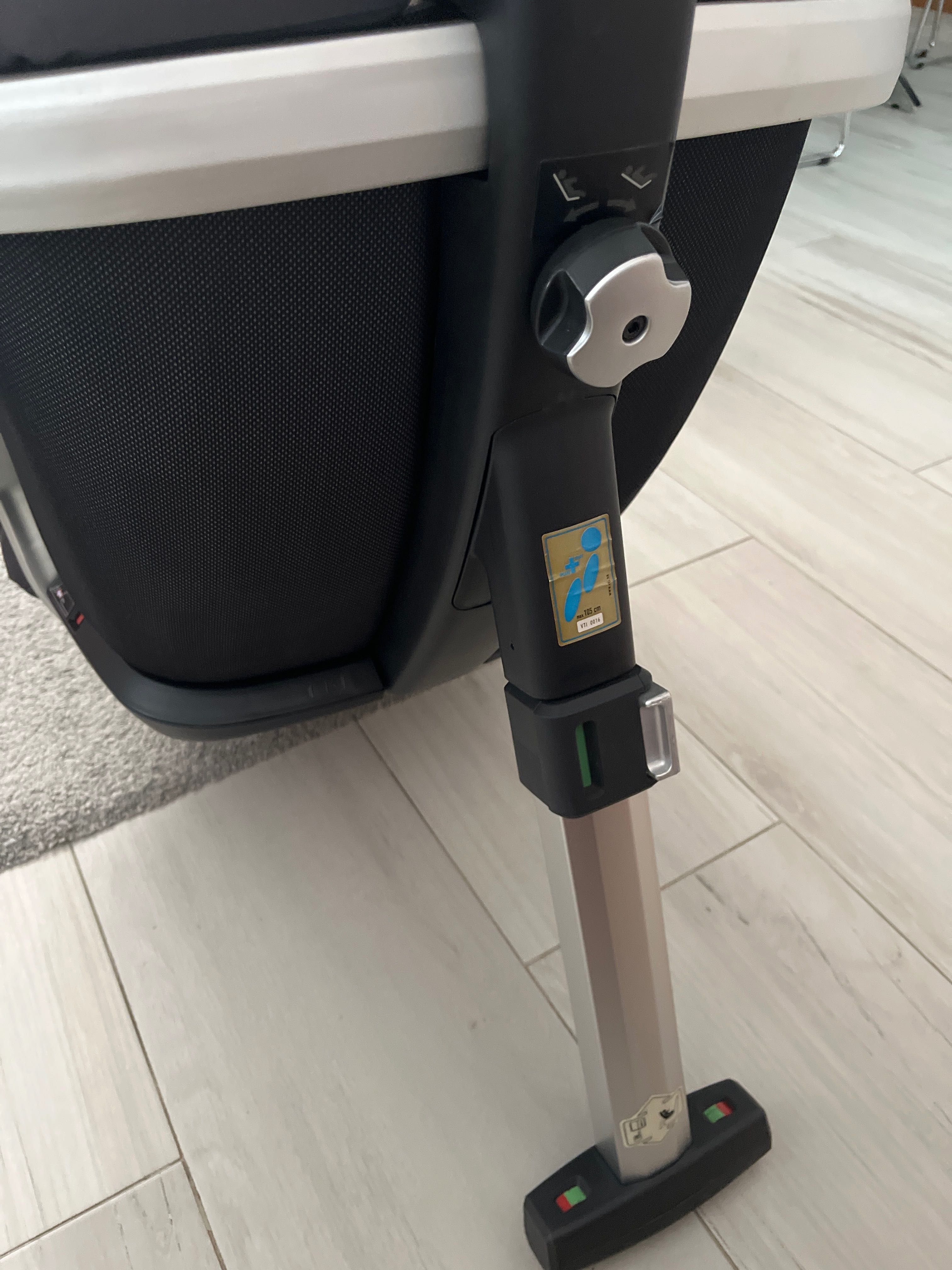 Cadeira auto bebé confort reverso plus