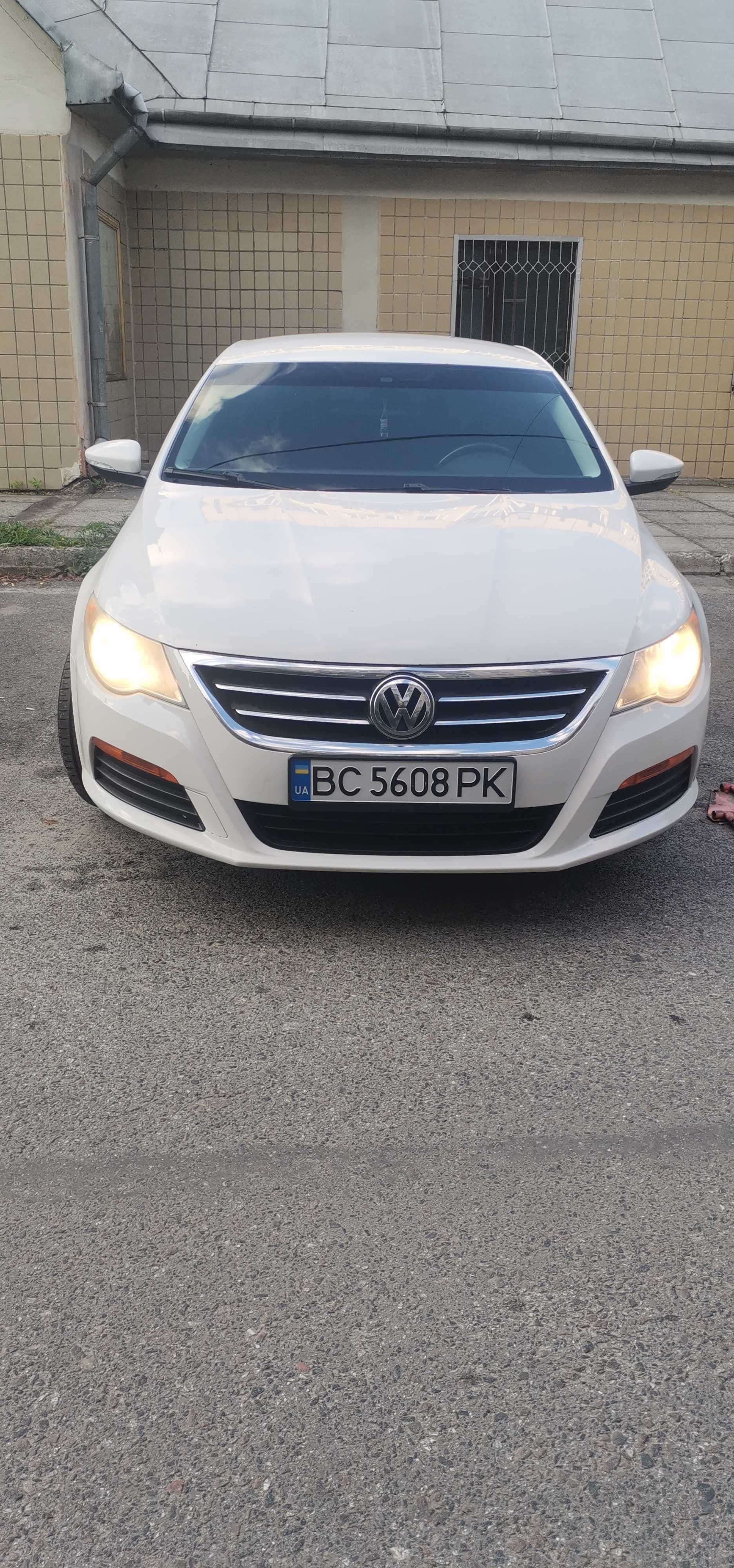 VOLKSWAGEN passat cc 2011