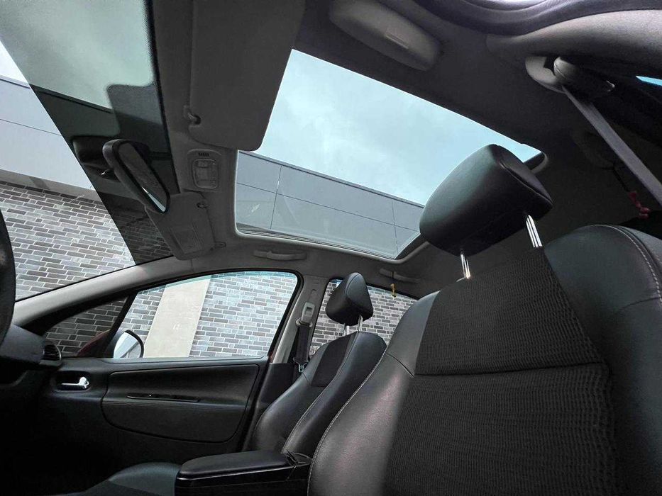 Peugeot 207 авт., 120 кс 87т.км панорама 2-х.з.климат, PoznanПольща