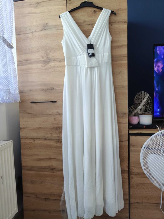 Sukienka biała z brokatem