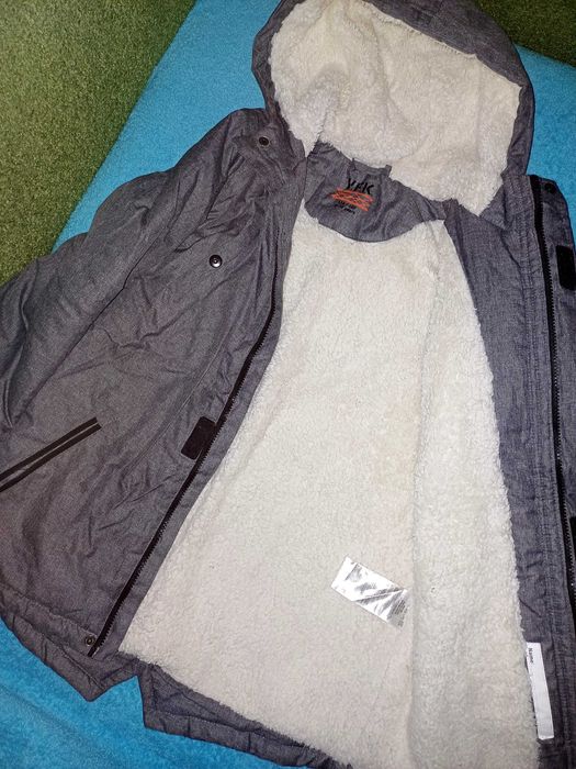 Парка зимова, стан чудовий . Дуже тепла