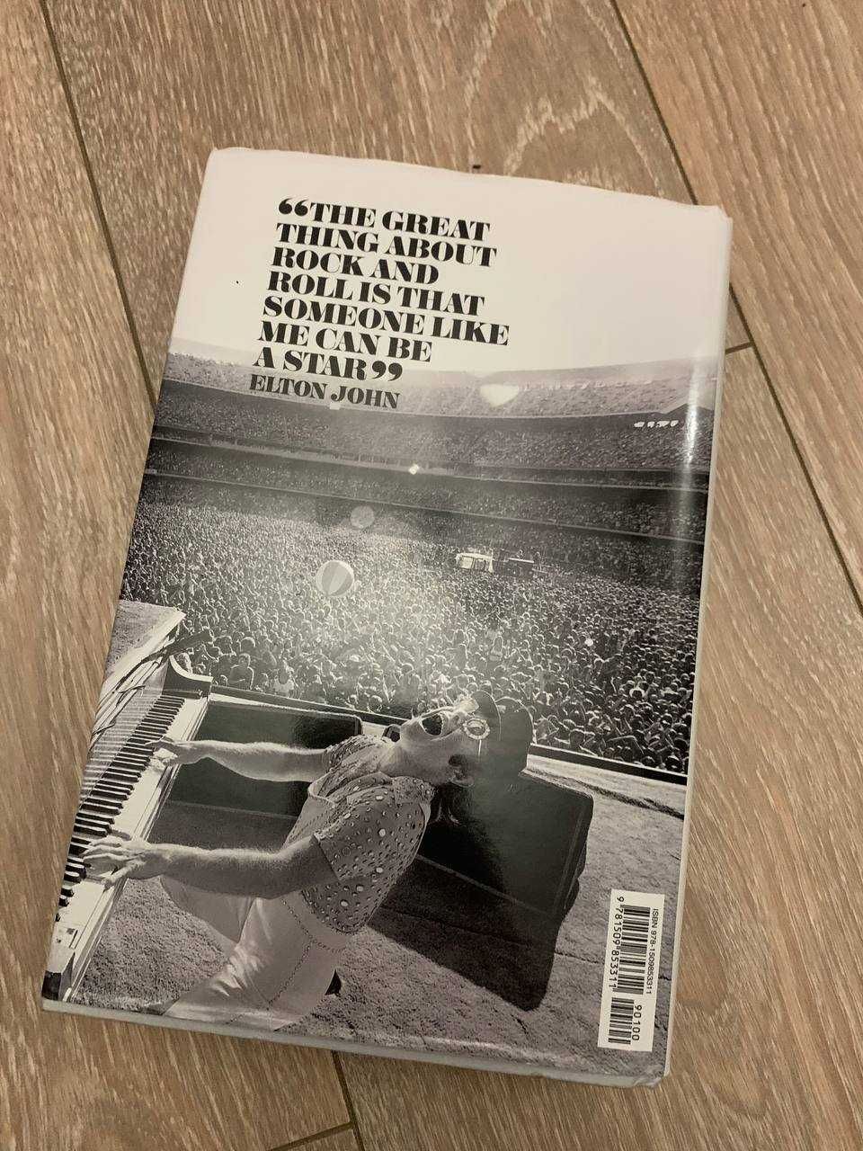 Me: Elton John Official Autobiography книга Елтон Джон англійською
